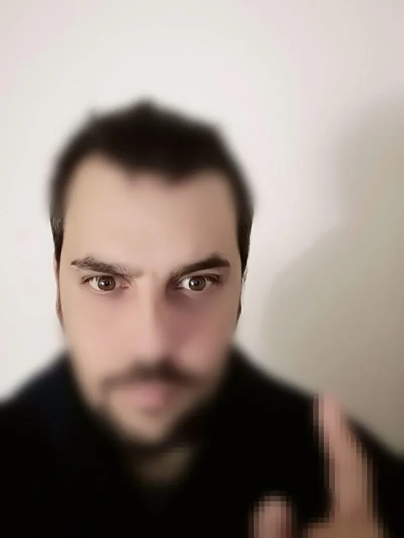 Javi Lázaro exponiendo en ENAE